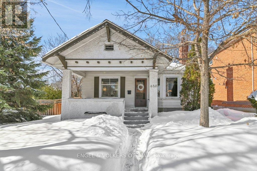 650 Churchill Avenue N, Ottawa