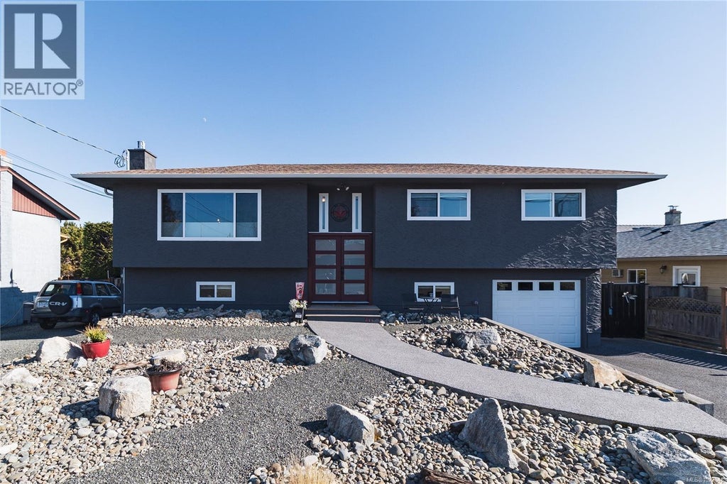 214 Cameron Street, Parksville