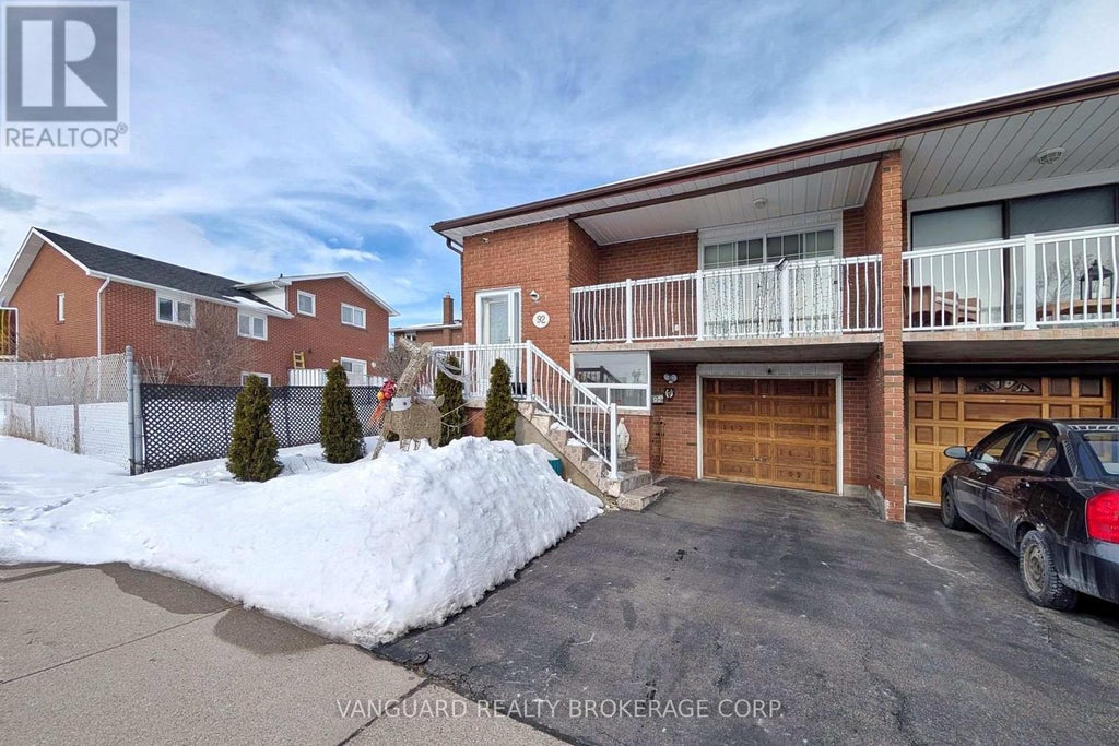 92 Skelton Boulevard, Brampton (brampton North)