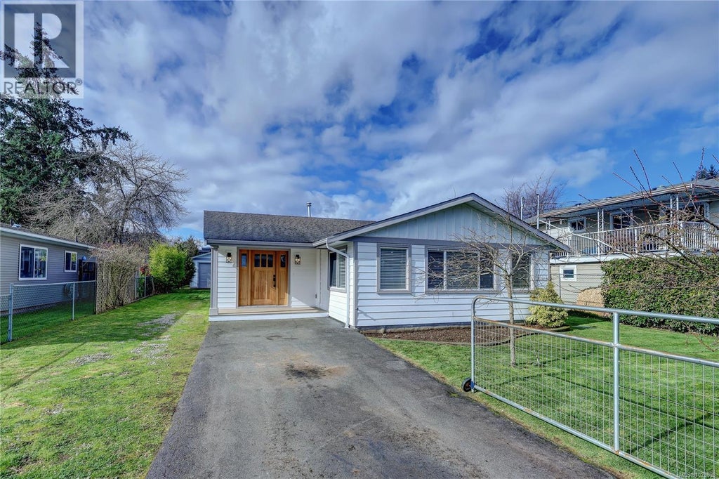 223 Evergreen Street, Parksville