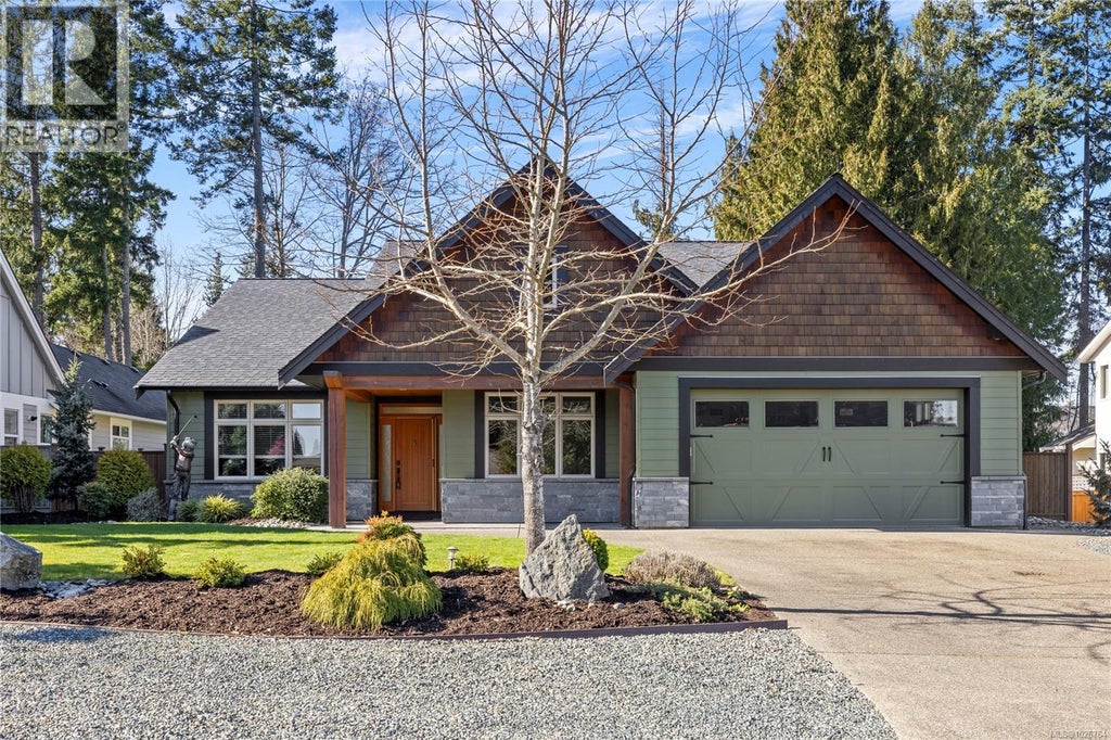 628 Nassau Crecent, Qualicum Beach