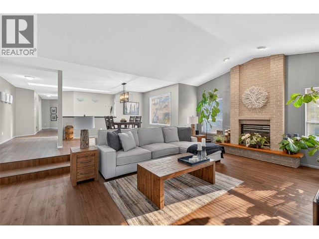 Photo of Listing #10377243