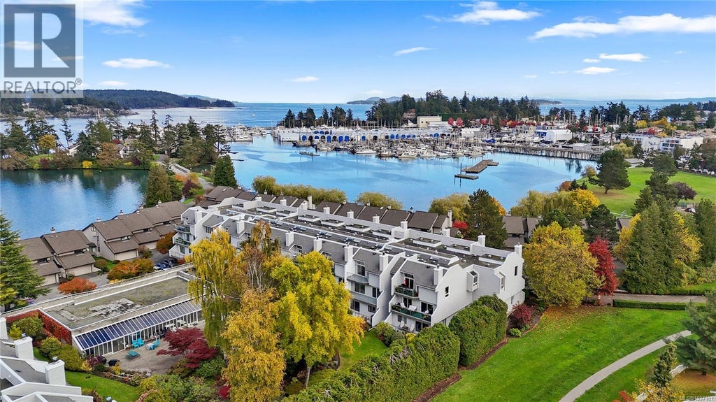 118 10459 Resthaven Drive, Sidney