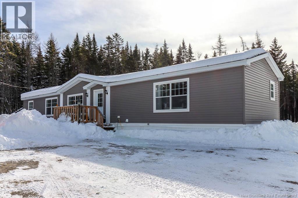 562 Route 820, Baxters Corner