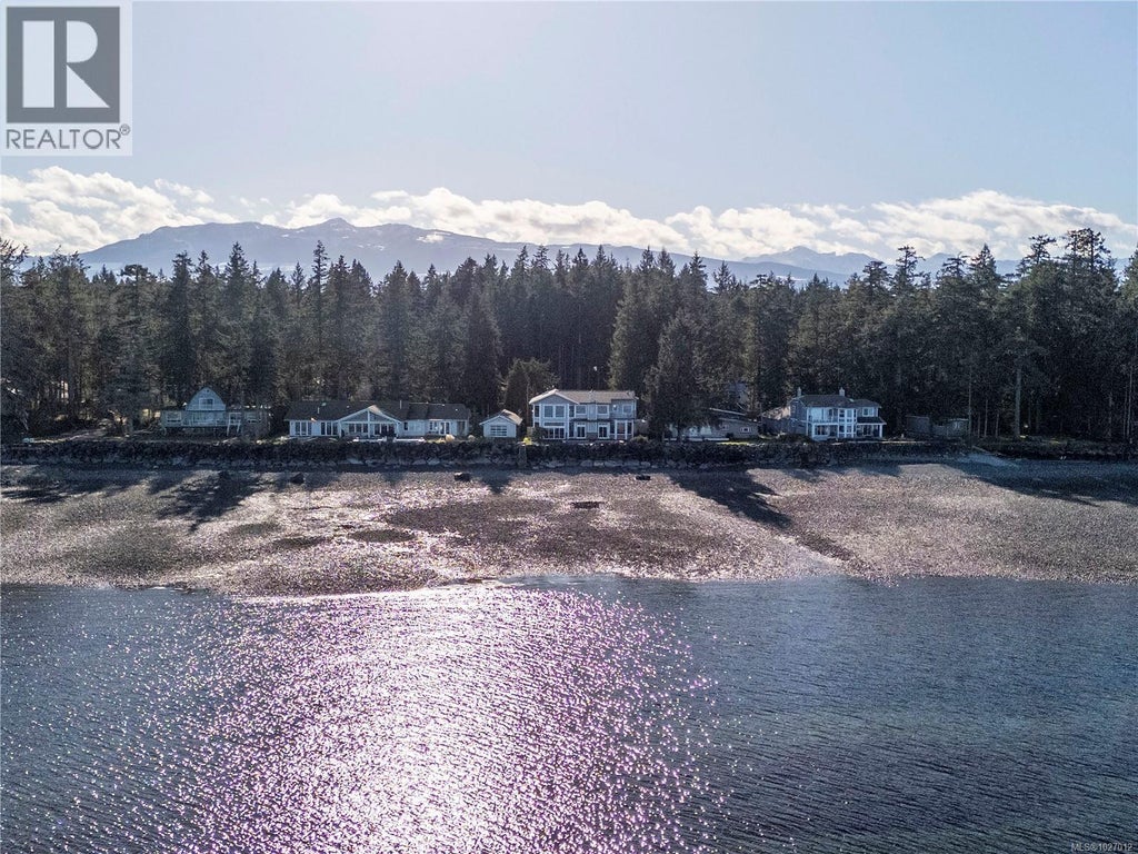 2270 Oyster Garden Road, Campbell River