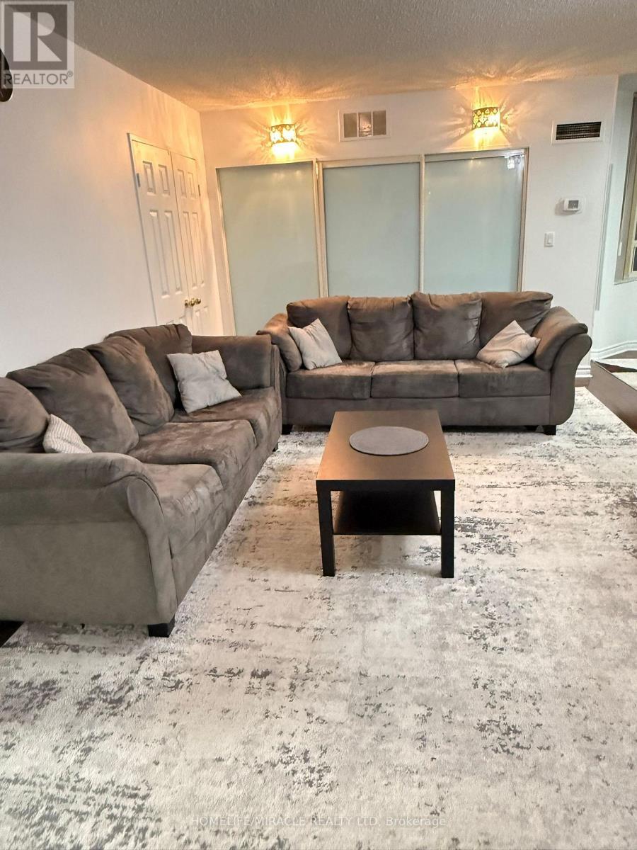 409 - 5 Lisa Street, Brampton (queen Street Corridor)