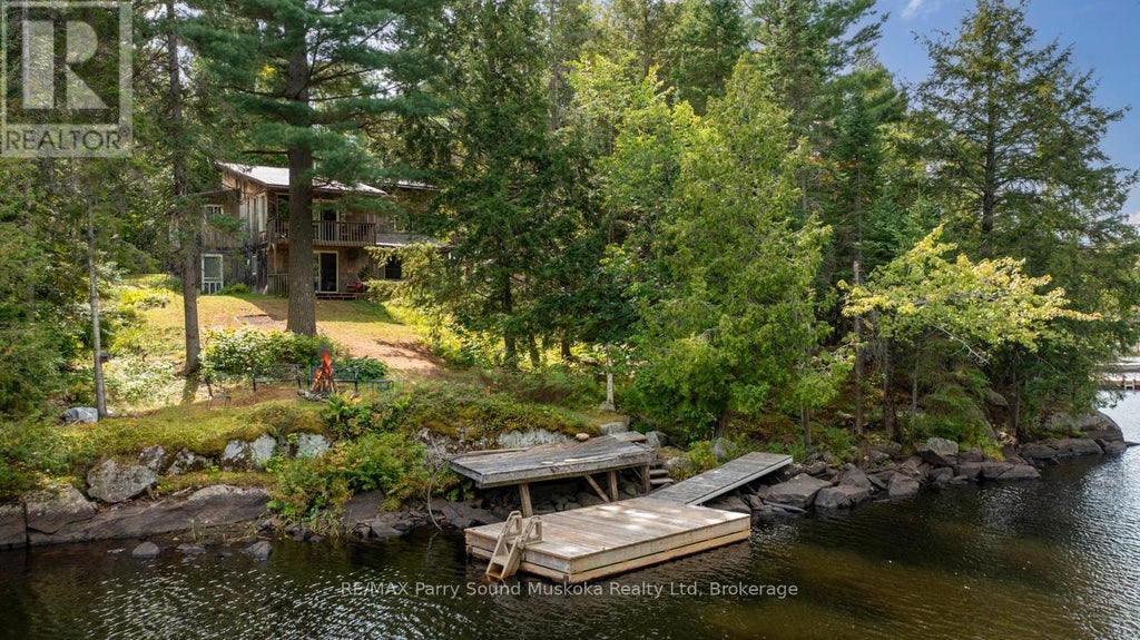 252 Dunchurch Estates Road, Whitestone (hagerman)