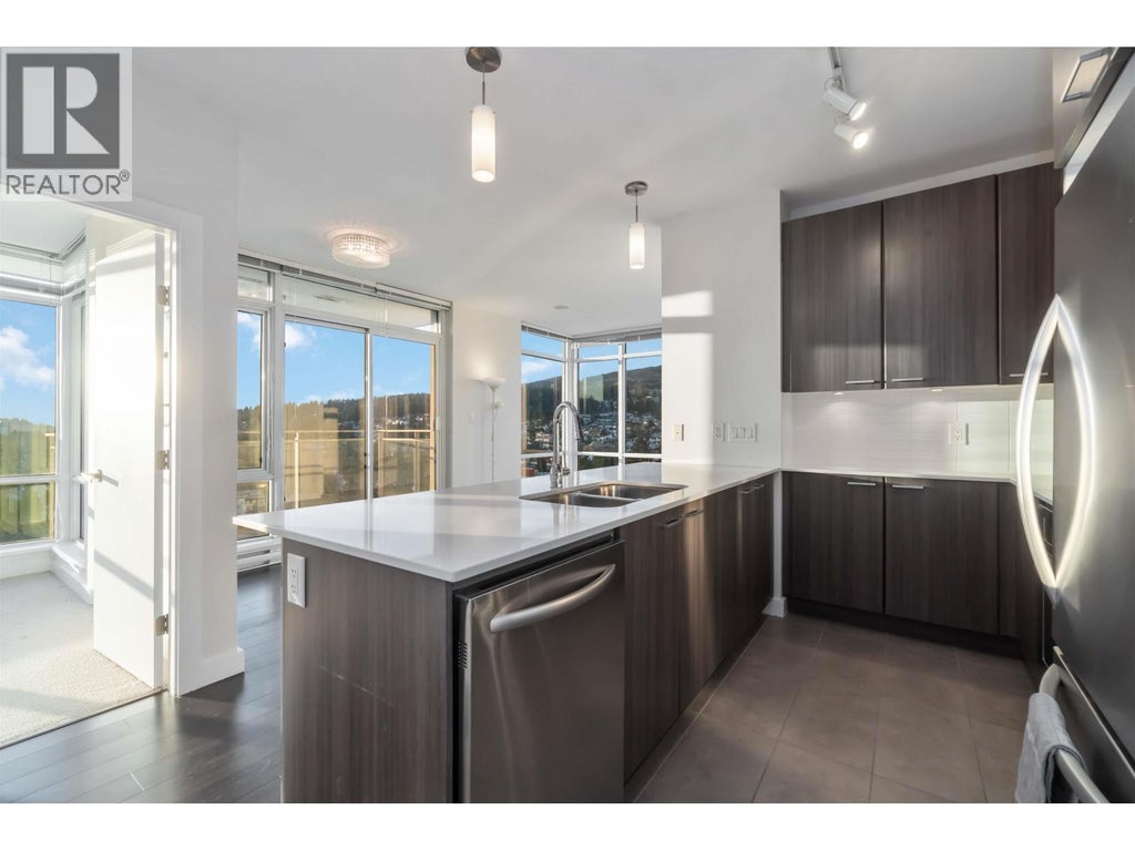 1909 2955 Atlantic Avenue, Coquitlam