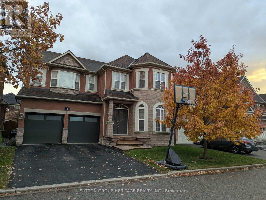 5 Baintree Street, Markham (wismer)
