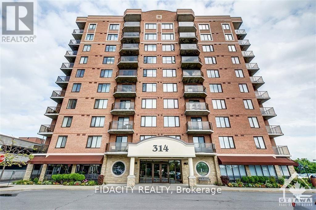 907 - 314 Central Park Drive, Ottawa