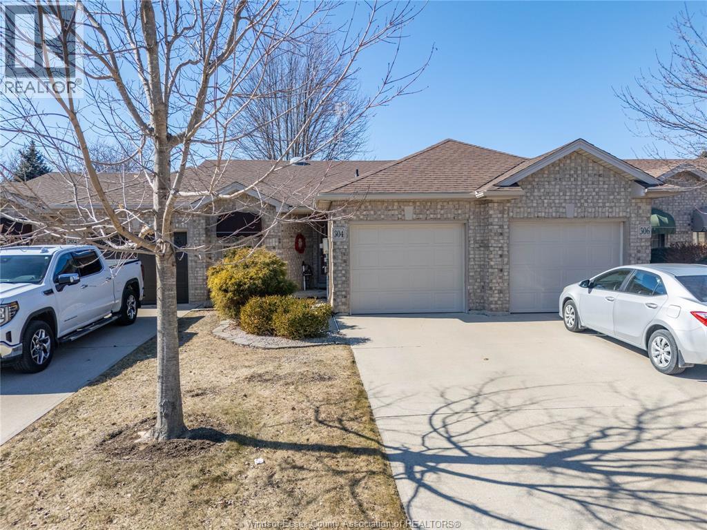 304 Rockport Lane, Kingsville