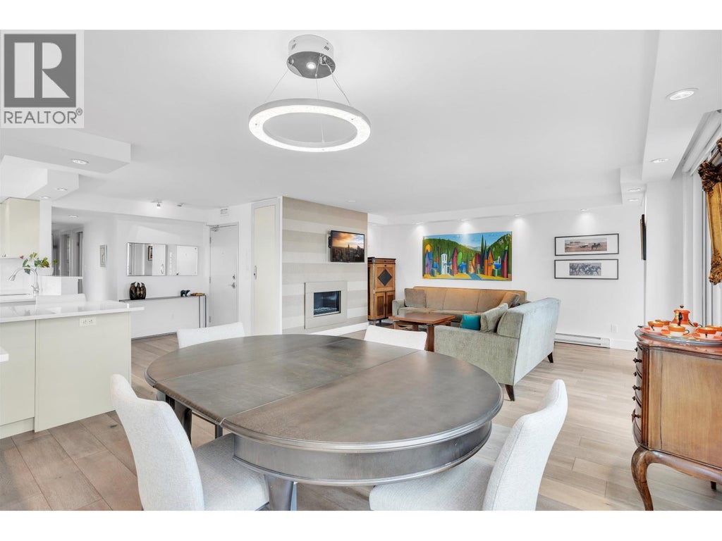 1002 1566 W 13th Avenue, Vancouver