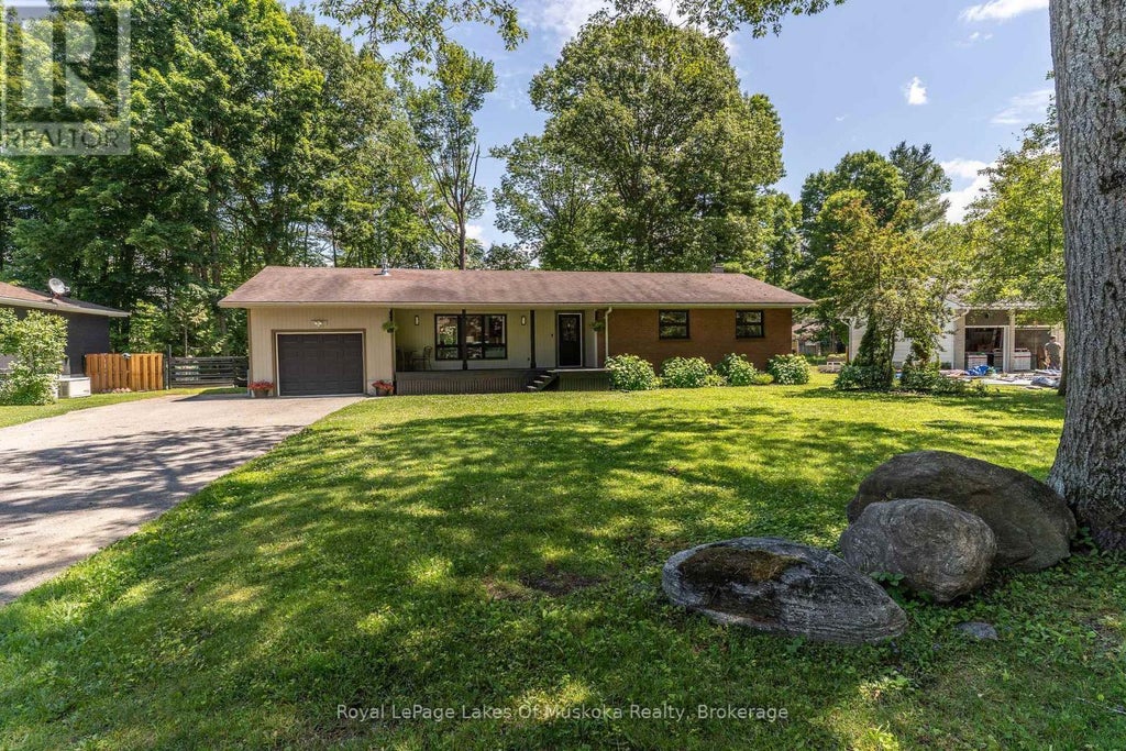 220 Alexander Street, Gravenhurst (muskoka (s))