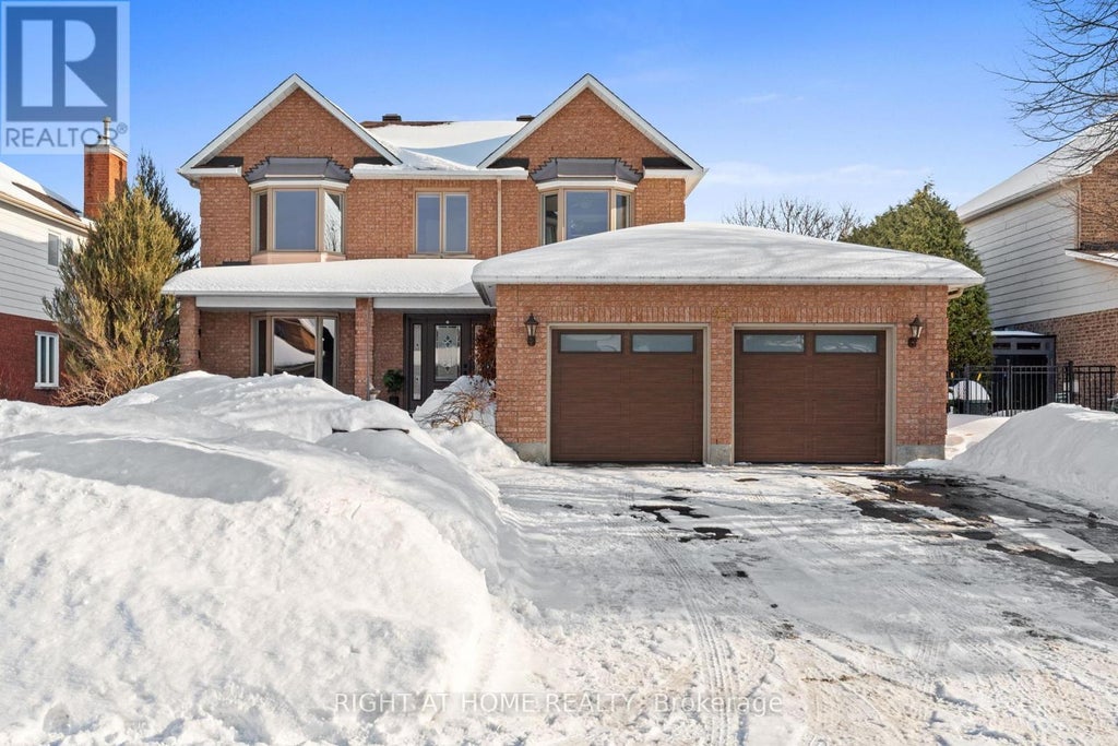 21 Slade Crescent, Ottawa