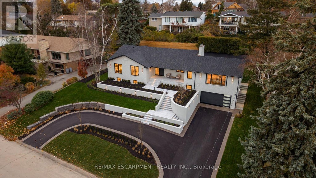 841 Danforth Place, Burlington (bayview)