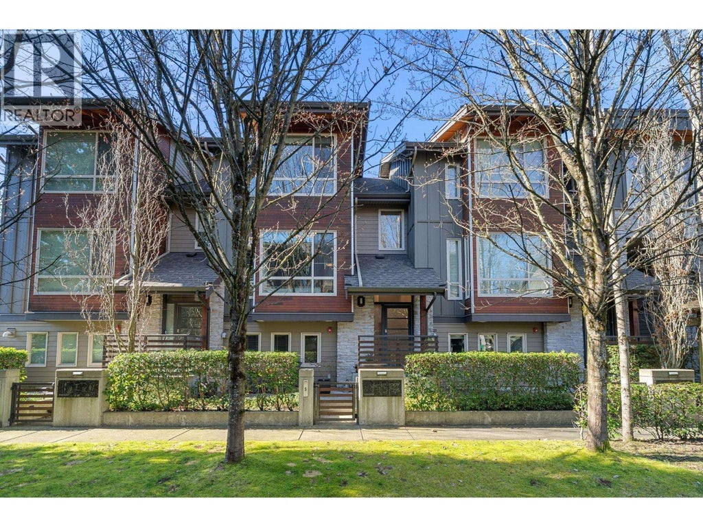 5 897 Premier Street, North Vancouver