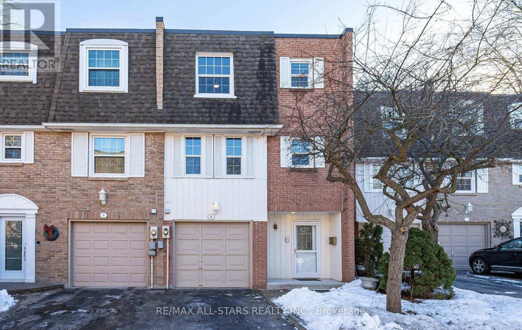 6 Hepworth Way, Markham (markham Village)