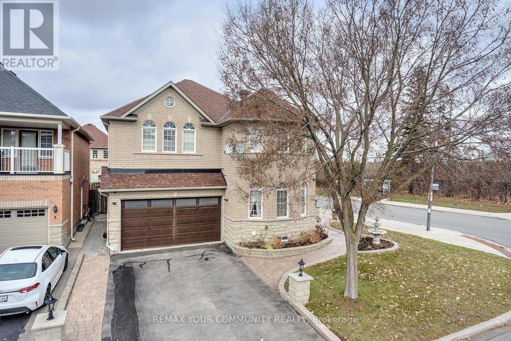 406 Staines Road, Toronto (rouge)