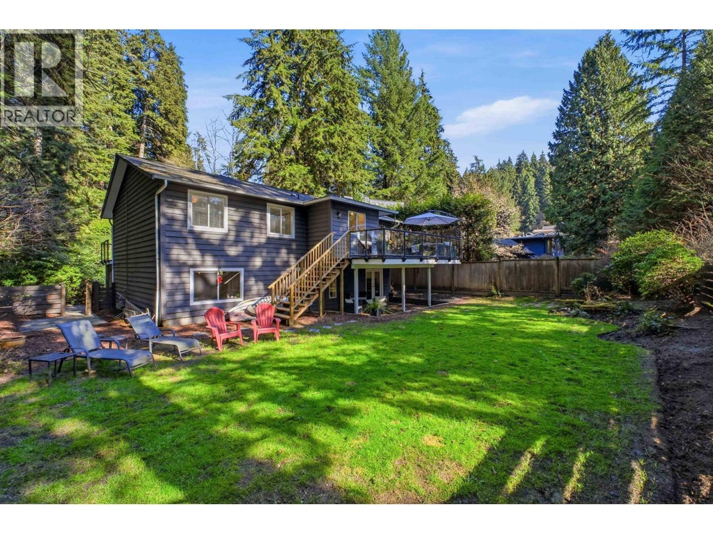 4535 Raeburn Street, North Vancouver