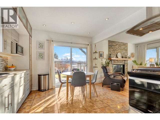 Photo of Listing #10366322