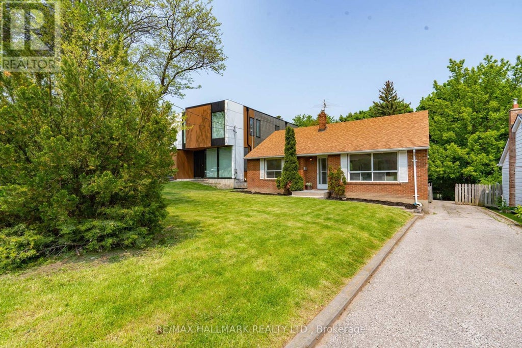 104 Highland Park Boulevard, Markham (grandview)