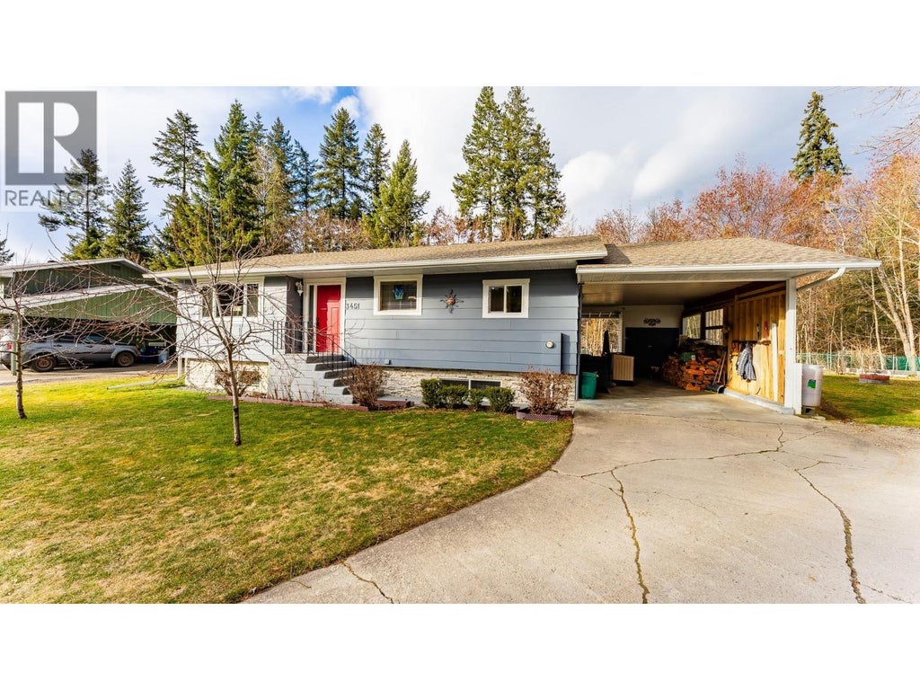 3451 7 Avenue Se, Salmon Arm