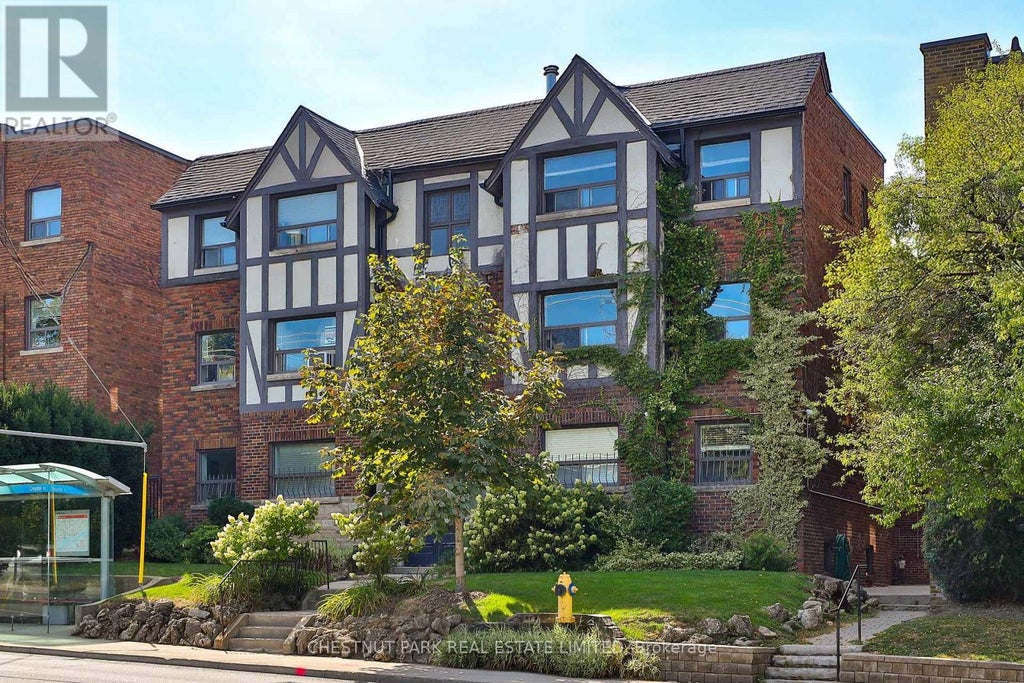 5 - 1648 Bathurst Street, Toronto (humewood-Cedarvale)