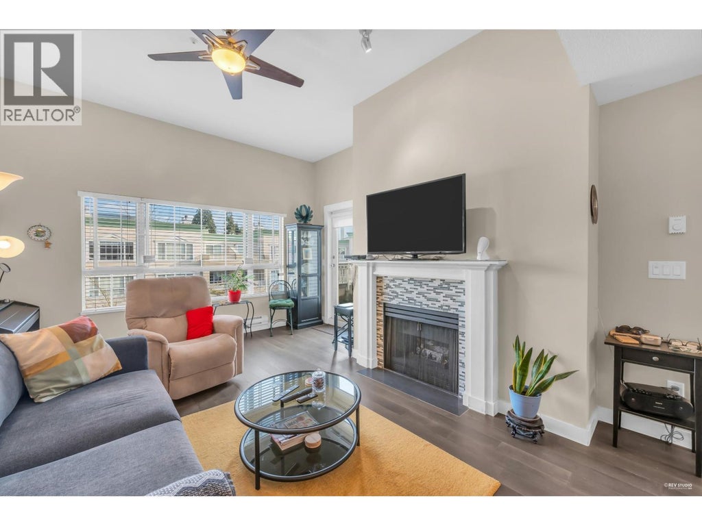 403 2970 Princess Crescent, Coquitlam