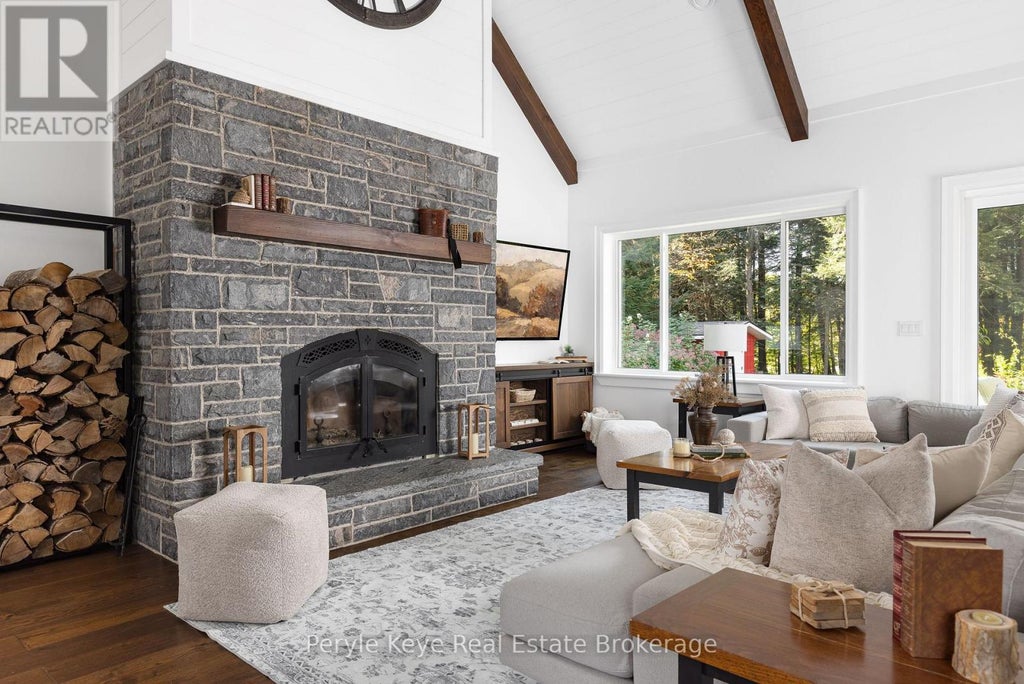 1100 Xavier Street, Gravenhurst (morrison)