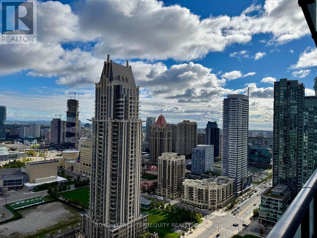 3004 - 4130 Parkside Village Drive, Mississauga (creditview)