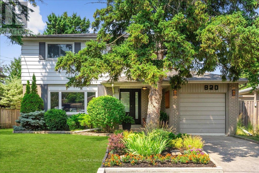 820 Sanok Drive, Pickering (west Shore)