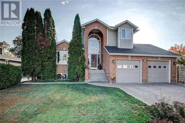 3080 Louis Street, Val Caron