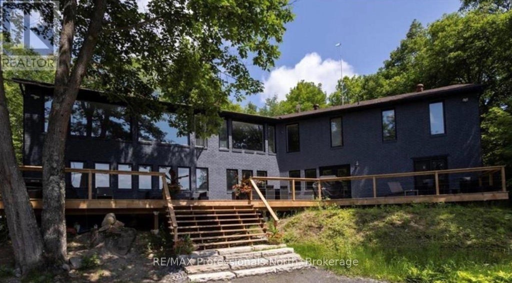 1023 Ril Lake Road, Lake Of Bays (ridout)