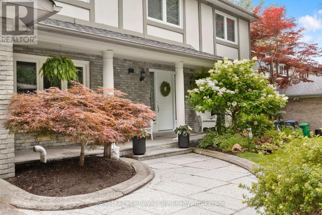 1548 Troika Court, Mississauga (lorne Park)