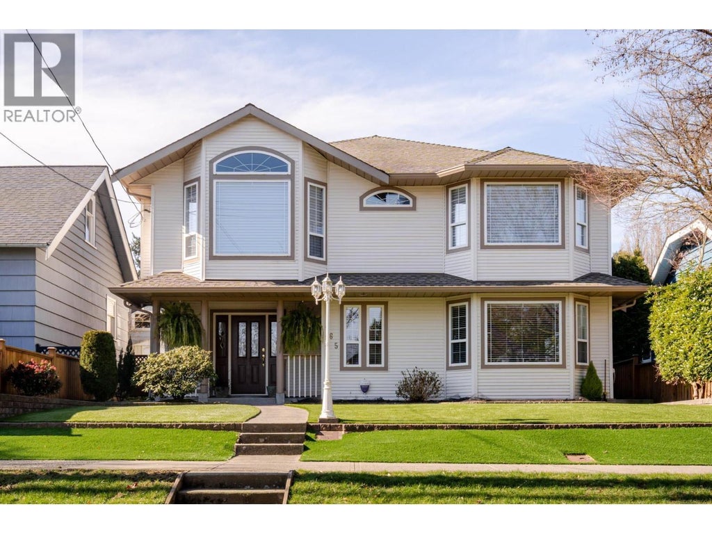 465 Garrett Street, New Westminster