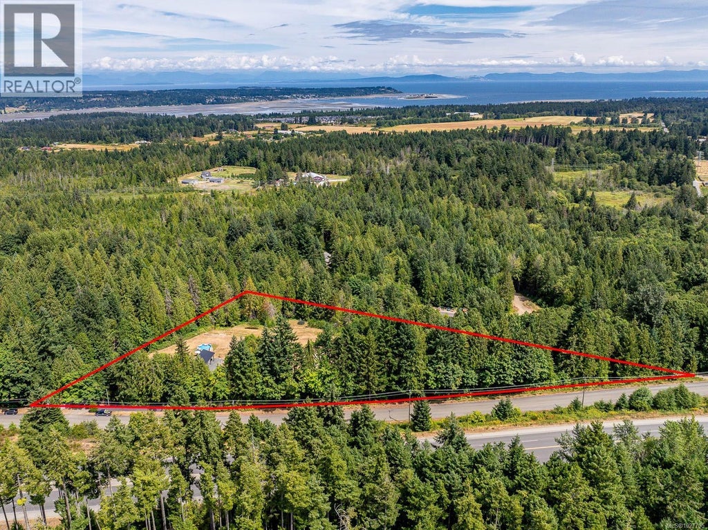 3840 Small Road, Courtenay