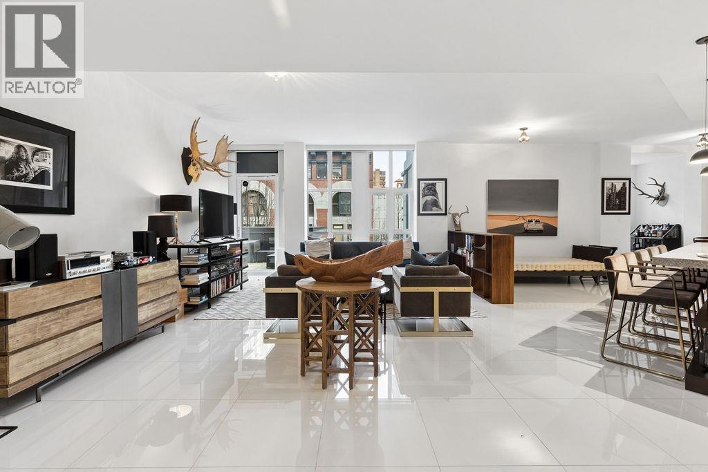 304 1102 Hornby Street, Vancouver