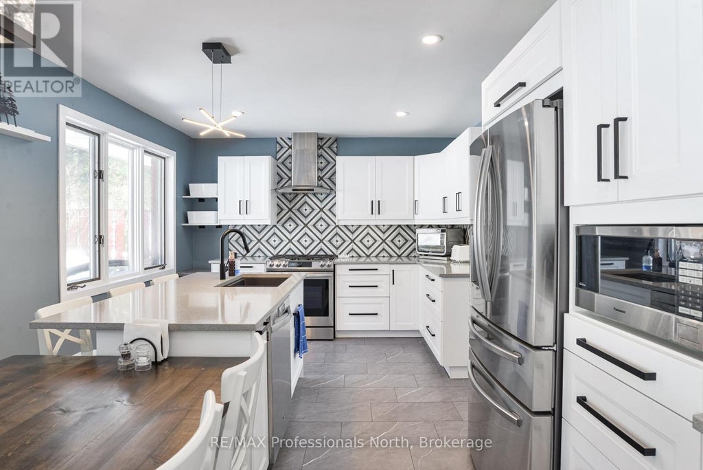 240 Oriole Crescent, Gravenhurst (muskoka (s))