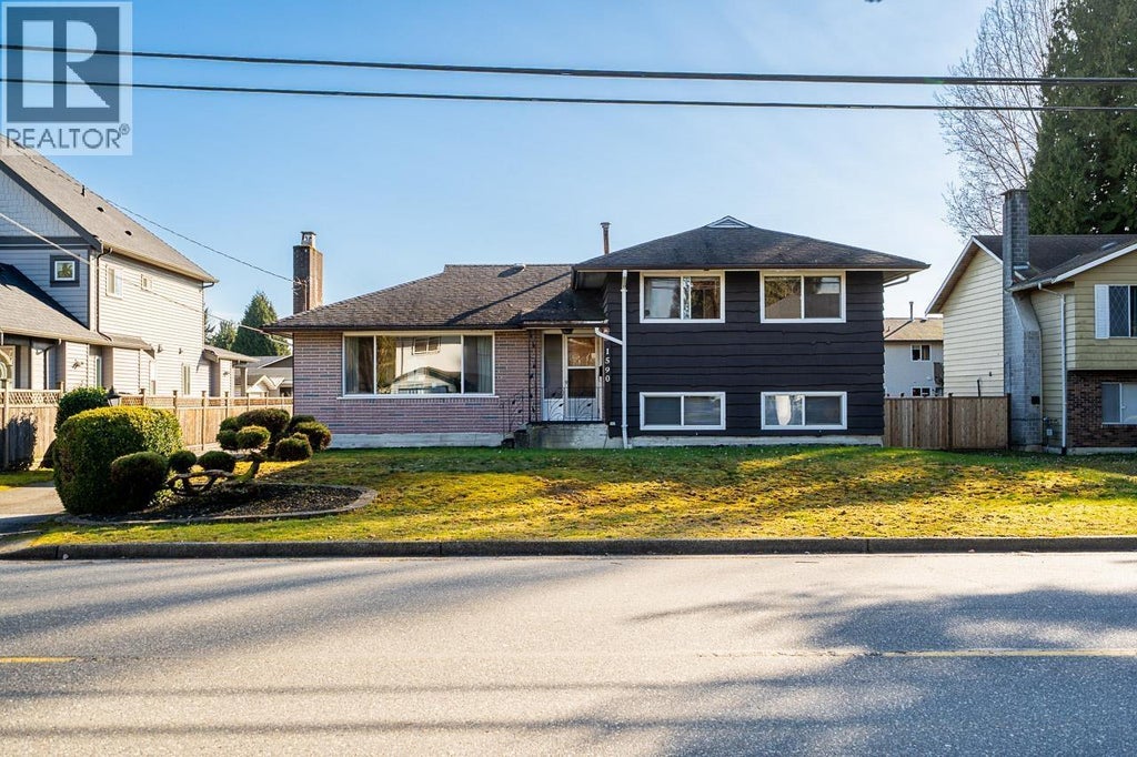 1590 Westminster Avenue, Port Coquitlam