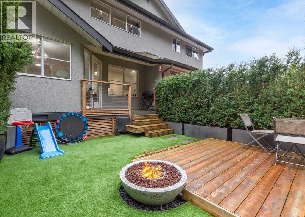 2 38247 Westway Avenue, Squamish