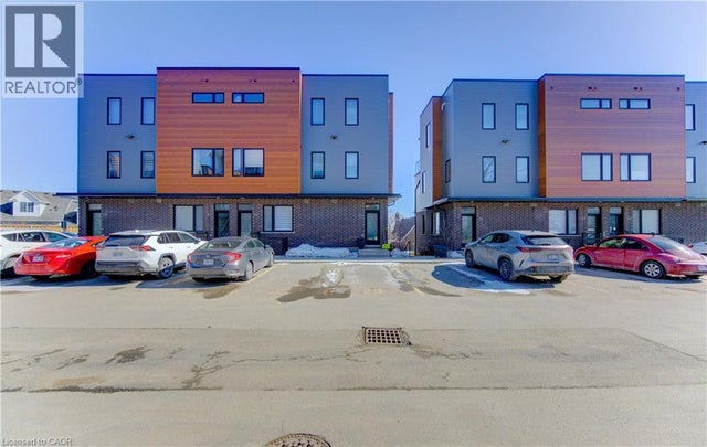 54 W Bridge Street W Unit# 23, Kitchener