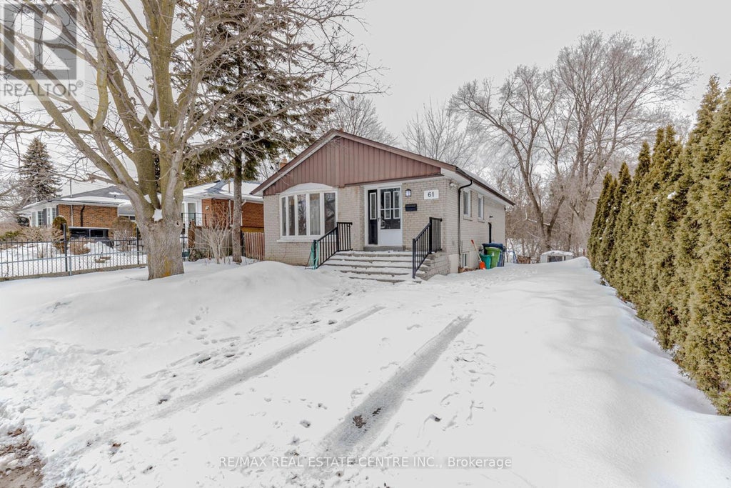 61 Mossbank Drive, Toronto (woburn)