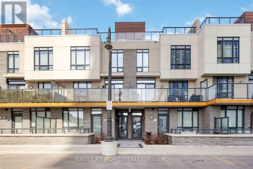 Th 8 - 1245 Bayly Street, Pickering (bay Ridges)