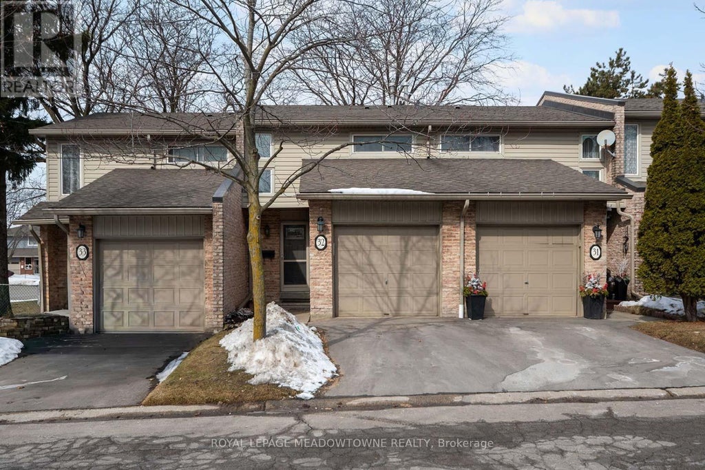 32 - 2075 Asta Drive S, Mississauga (cooksville)