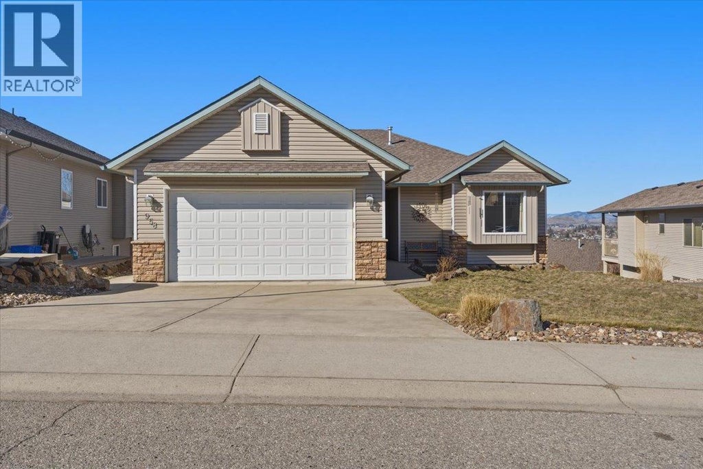 958 Mt Begbie Drive, Vernon