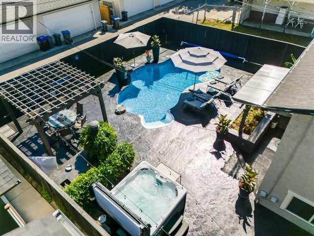 Photo of Listing #10377344