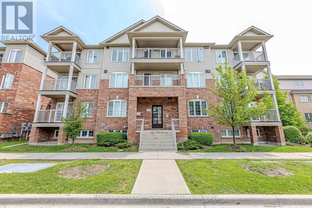 5 - 149 Isaac Devins Boulevard, Toronto (humberlea-Pelmo Park)