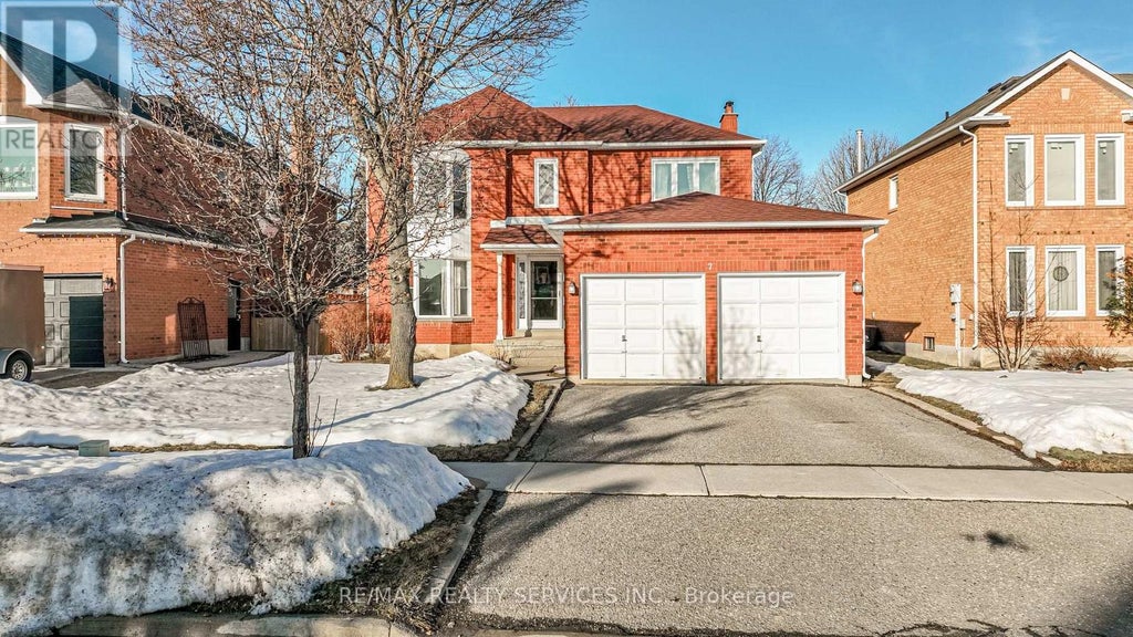 7 Laidlaw Avenue, Brampton (westgate)