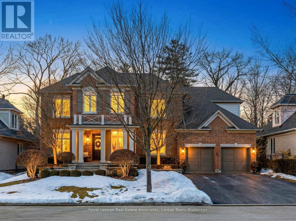 562 Gladwyne Court, Mississauga (lorne Park)