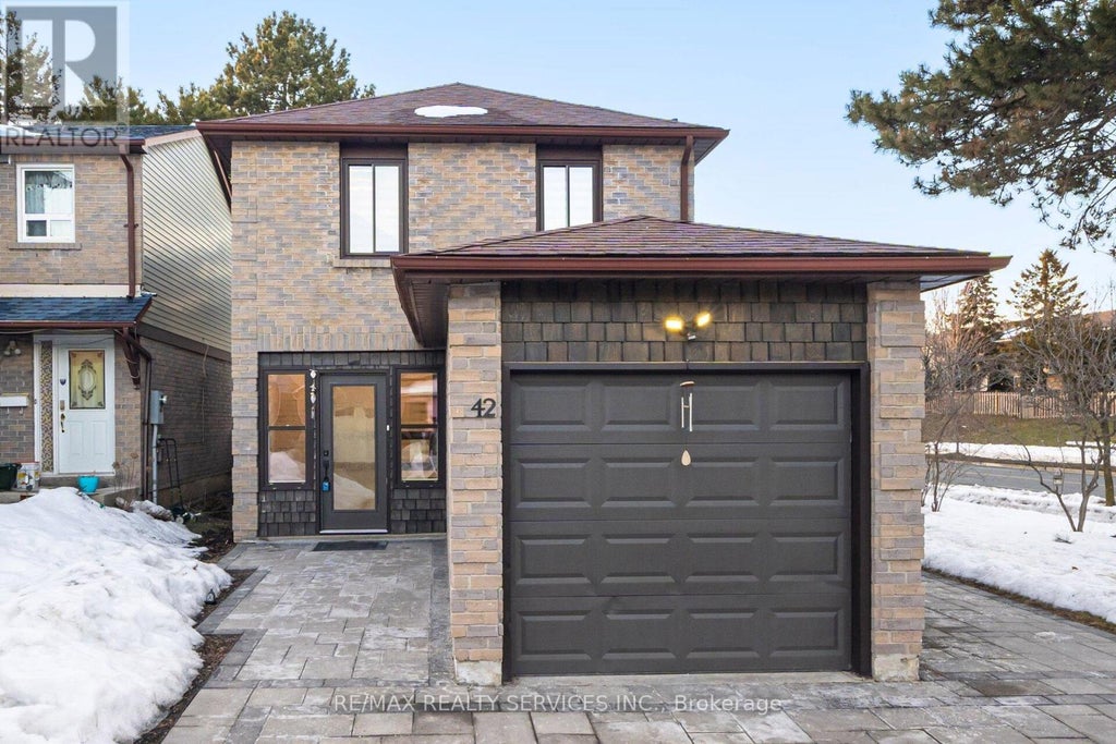 42 Frontier Point Way, Toronto (malvern)